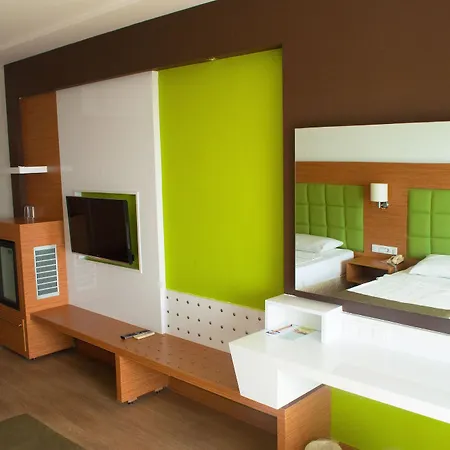 Woxxie Otel Turgutreis