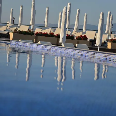 Woxxie ホテル トゥルグトレイス