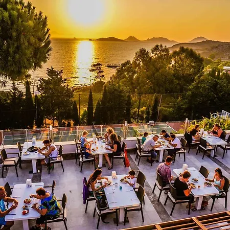Otel Woxxie Turgutreis