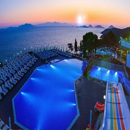 Woxxie Hotel Turgutreis