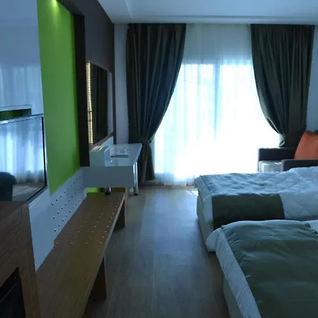 Woxxie Hotel 4*